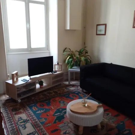 Maison En Plein Coeur De A Montmorillon