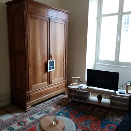 Vakantiehuis Maison En Plein Coeur De A *